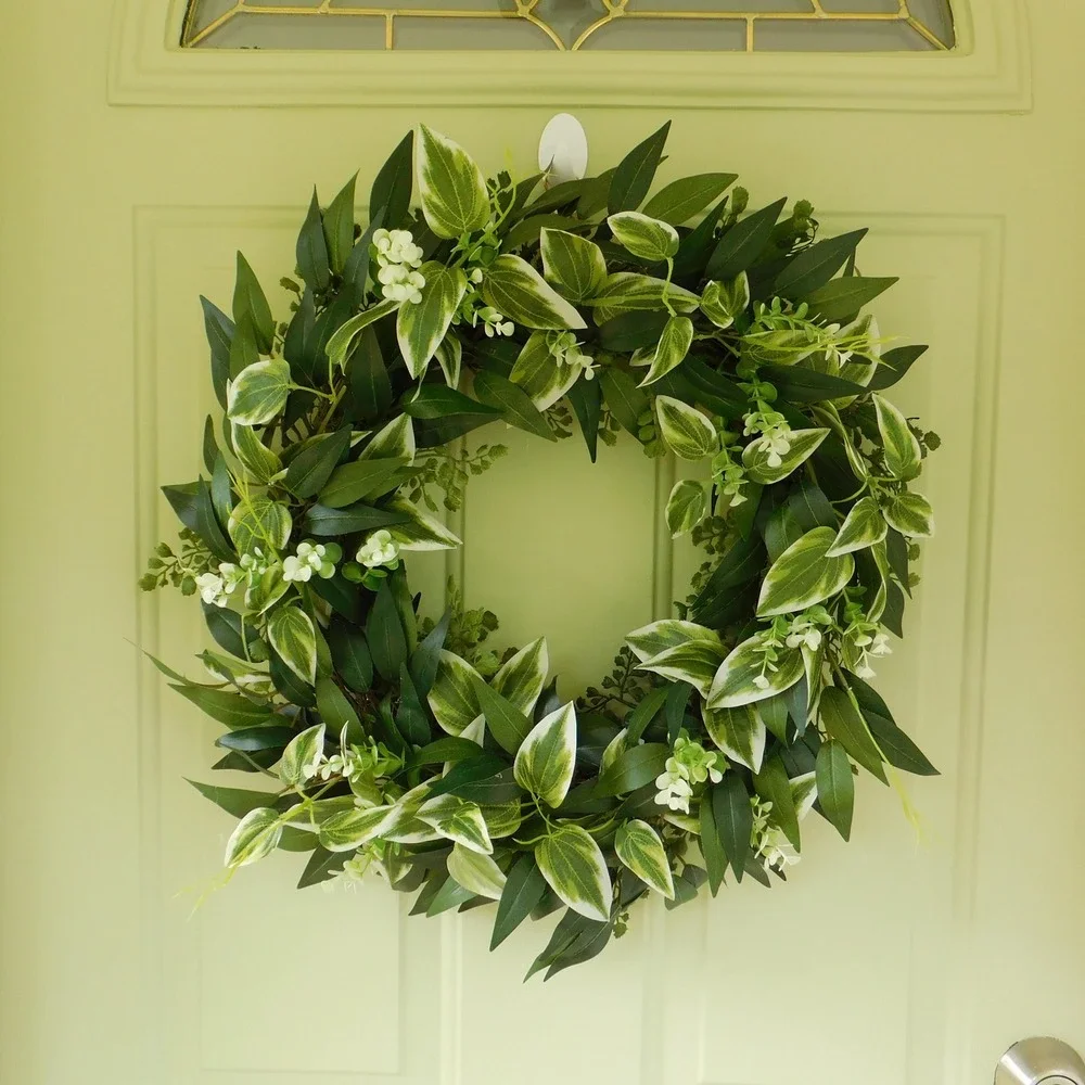 Artificial Year Round Greenery Wreath for Front Door Classic Contemporary